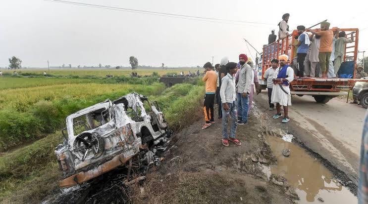 Four-wheeler overturns in Lakhimpur, 5 killed