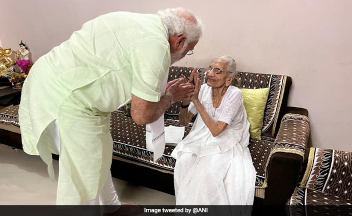 PM Modi’s mother dies at 100, carried her mortal remains