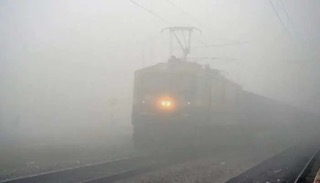 335 trains delayed, 88 cancelled: Dense fog engulfs Northern India.