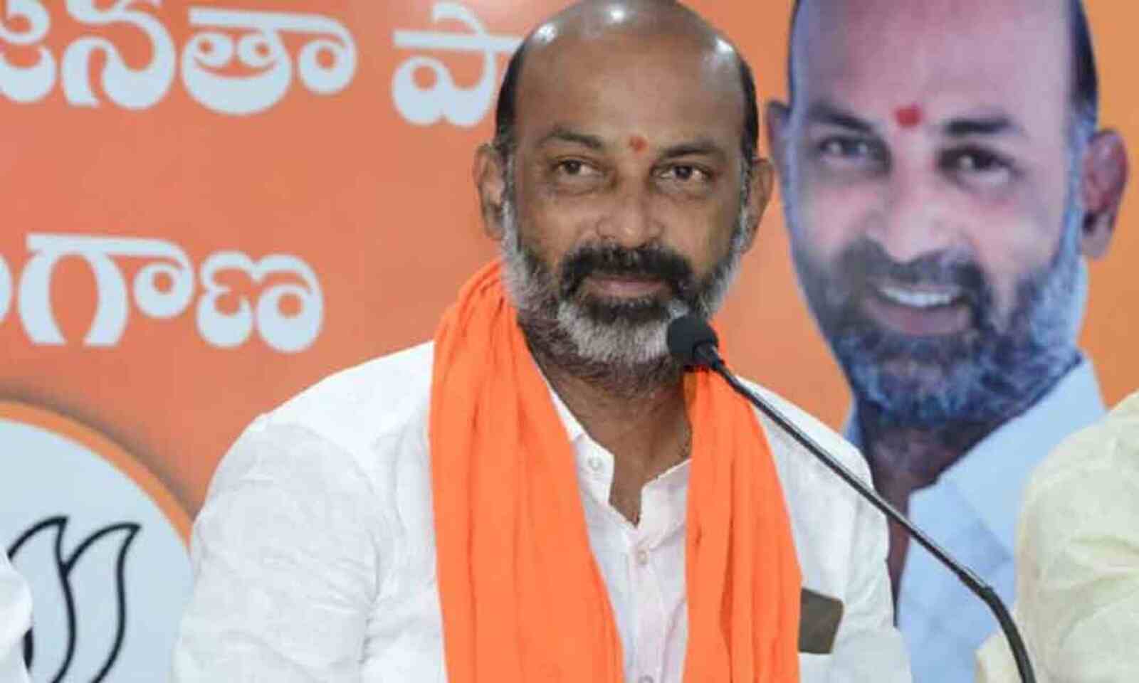 BJP leader Bandi Sanjay Kumar lashes out at CM K Chandrasekhar Rao; saying ‘CM has no moral right to live in this country’