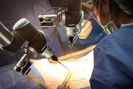 Robotic intervention in gynecological surgery: A surgeon’s perspective