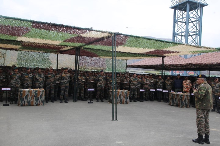 Army Chief General Manoj Pande visits troops along LAC in Arunachal  