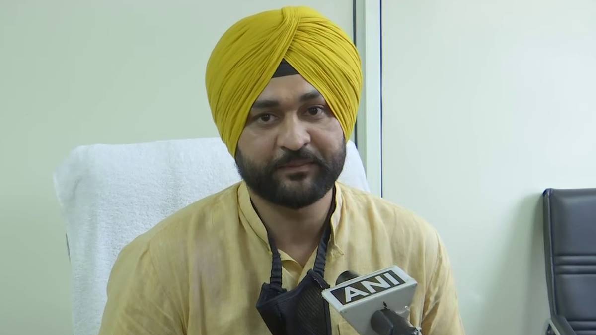 Police reach Minister Sandeep Singh’s residence in sexual harassment case probe