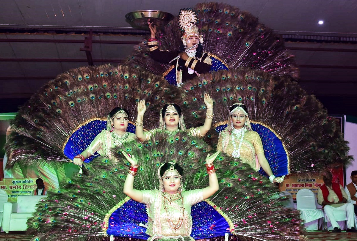 Maha Shivaratri celebrations: Artists perform during religious procession