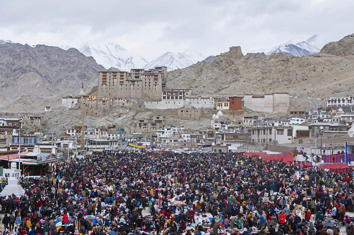 Massive crowd is seen during the Dosmoche festival