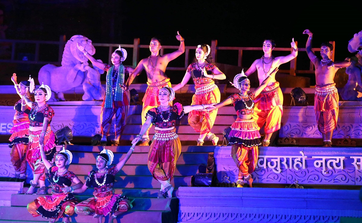 49th Khajuraho dance festival: Ramli Ibrahim and troupe performing Odissi dance