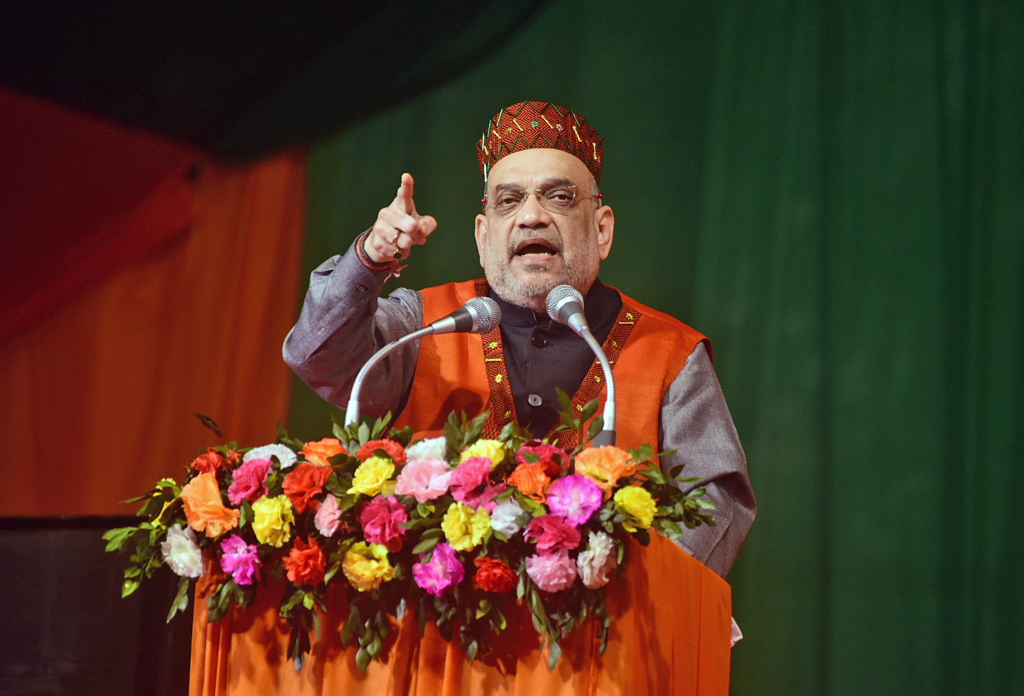 Ex- Govt worked for ‘Personal Development’, not for people: Shah