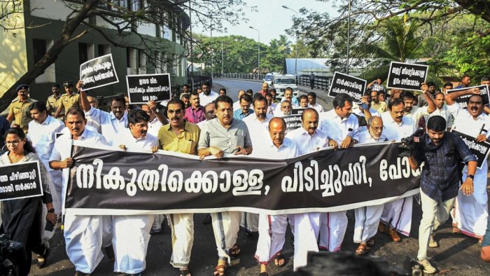  BJP workers detained for protesting against Kerala state budget