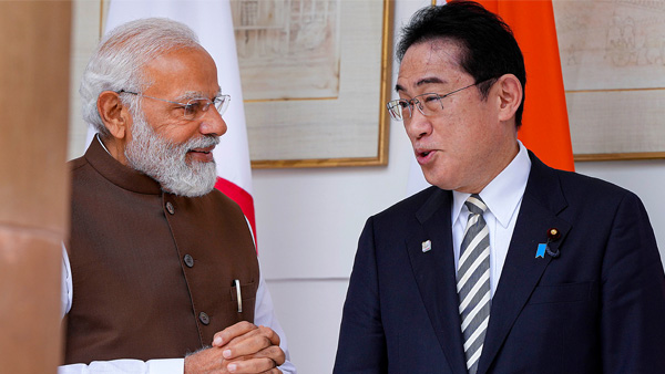 PM Modi thanks Japanese PM Kishida for inviting India to G-7 Summit