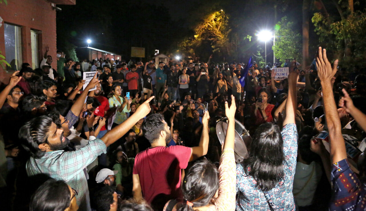 JNU issues new rules; Rs 20000 for dharnas, admission cancellation for violence