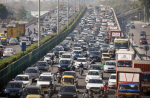 Steps should be taken to avoid traffic snarls on NH-48