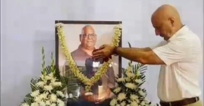 Anupam Kher shares an emotional note for his late friend Satish Kaushik: ‘I will surely find you in people’s laughter’