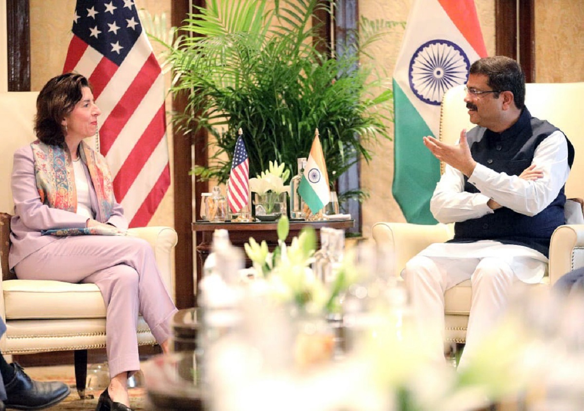 Dharmendra Pradhan meets U.S. Secretary of Commerce Gina Raimondo