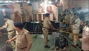 Indore temple: Over 20 people fall into stepwell, 10 rescued