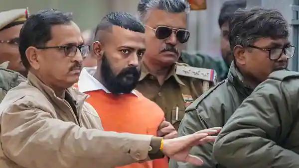 Delhi HC sends notice on Sukesh Chandrasekar’s appeal of jail officials’ punishment