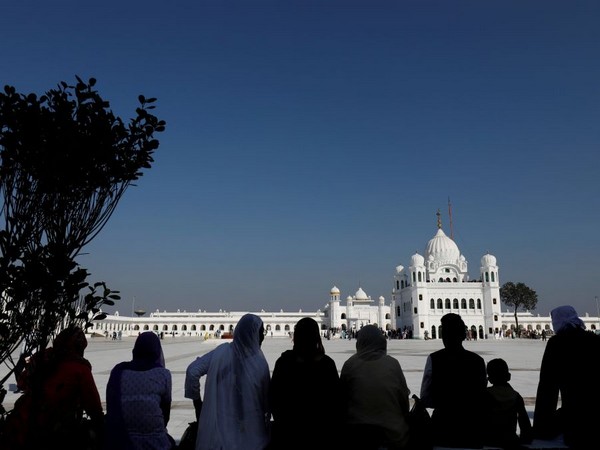 Pakistan issues 2,856 visas to Sikh pilgrims for Baisakhi