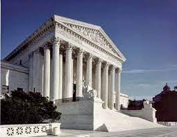 US Supreme Court temporarily extends access to abortion drug