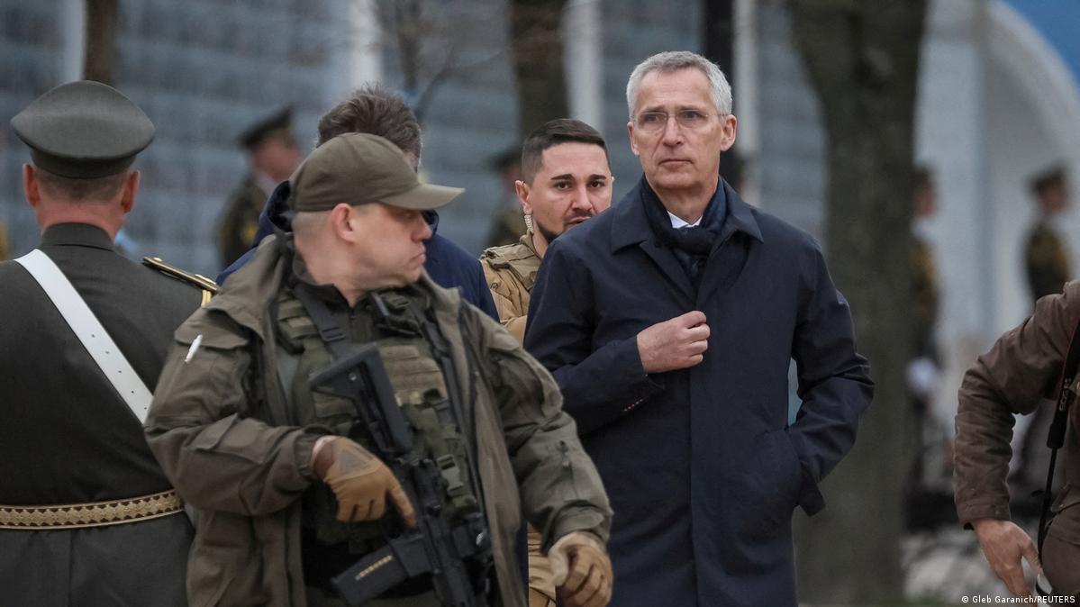 NATO chief makes surprise visit to Kyiv