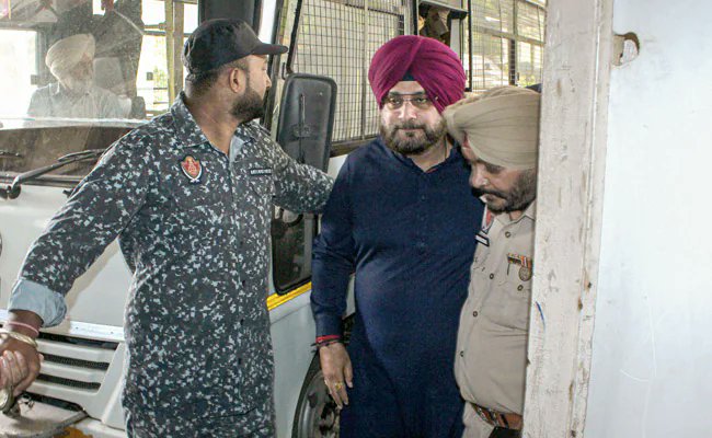 Navjot Singh Sidhu released from Patiala jail