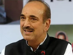 I am a 24-carat Congressman while others 18-carat:  Ghulam Nabi Azad