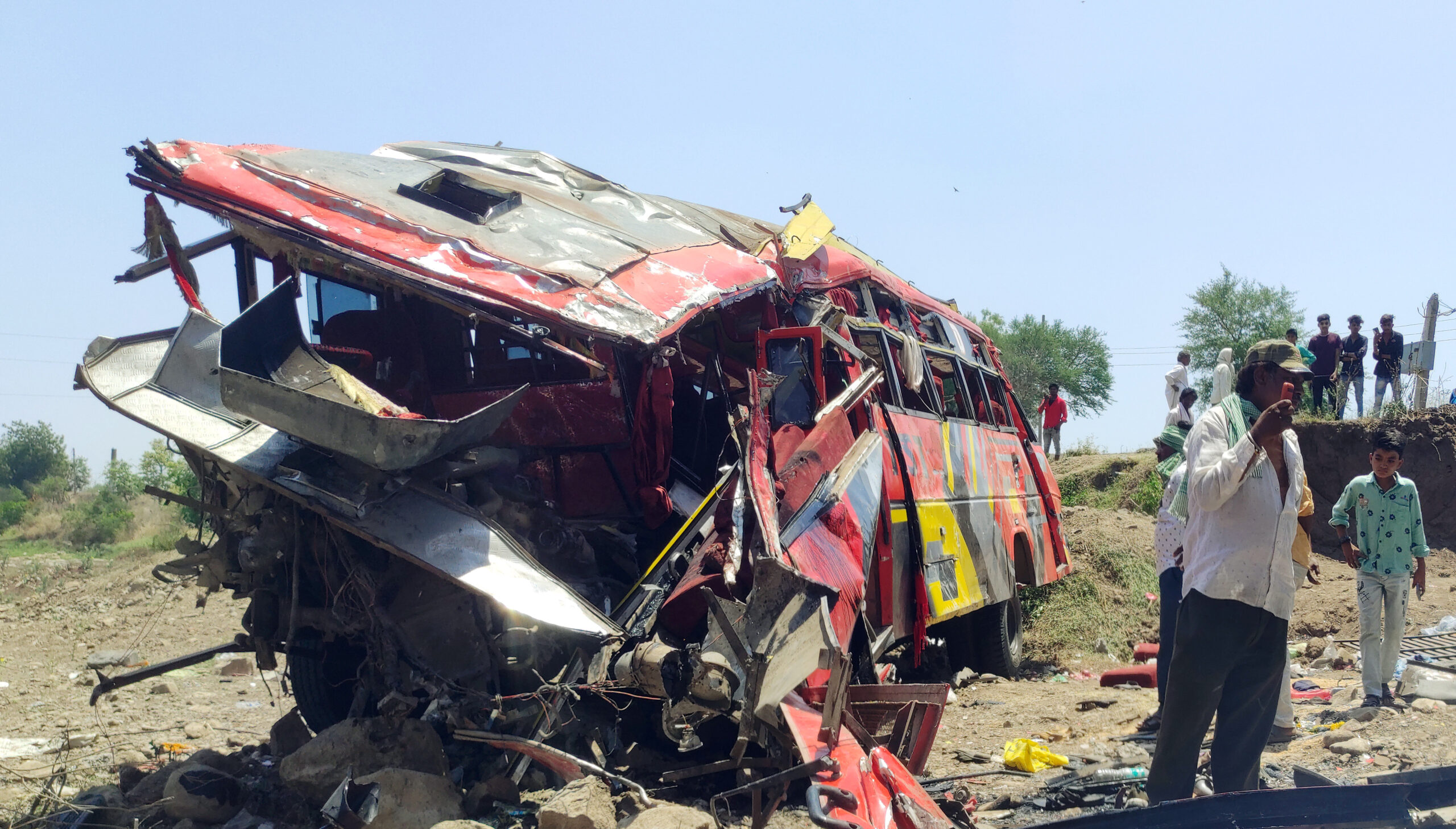 Death toll rises to 23 in MP bus accident