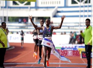 Sawe, Gemechu win World 10,000 Bengaluru crowns in style