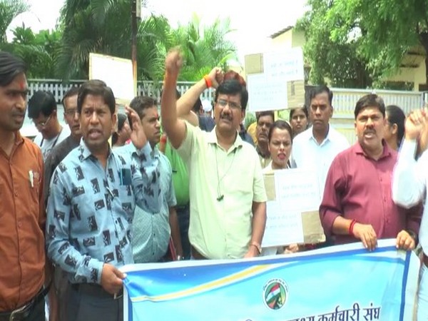 Over 15000 govt doctors on indefinite strike in Madhya Pradesh