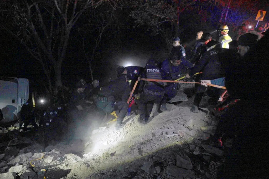 Mexico: 18 dead, 33 injured after bus plunges off cliff