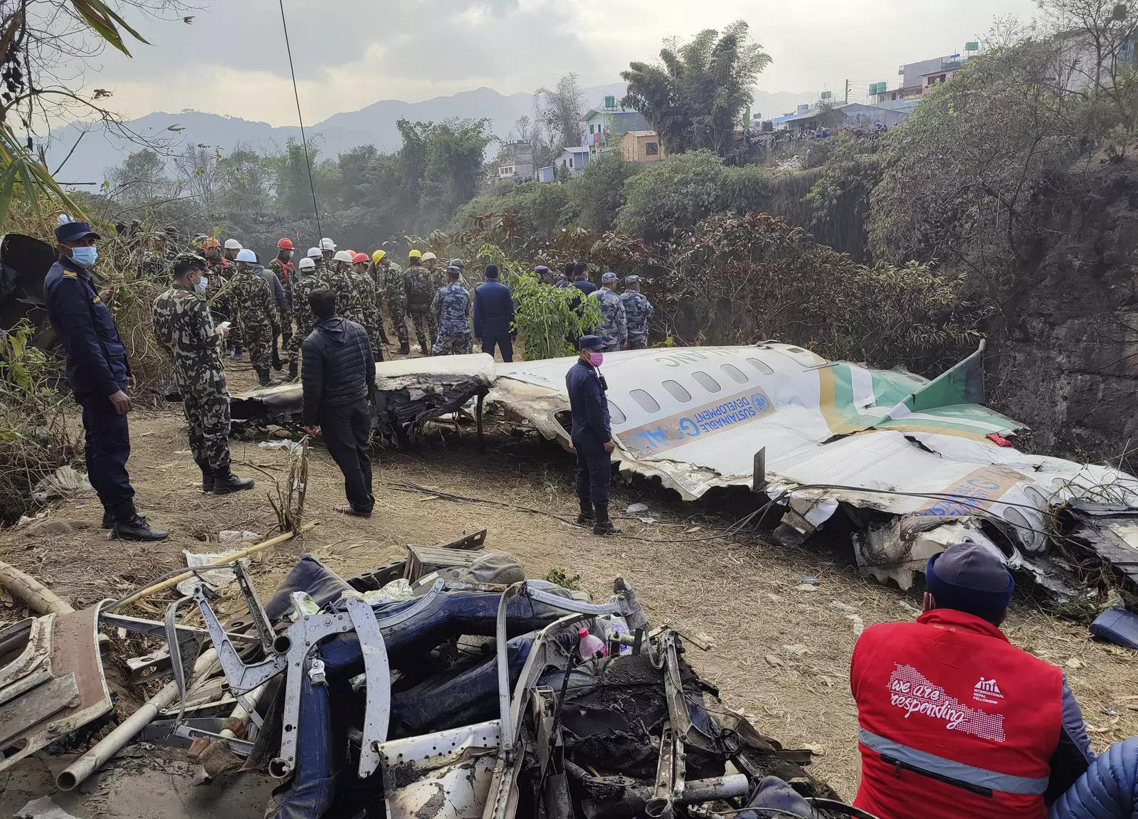 5 injured in Nepal helicopter crash