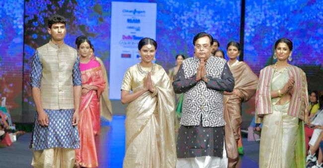 Delhi Times Fashion Week 2023: Gaurav Dwivedi graces the event, Showcasing Chhattisgarh’s Bilasa Collection