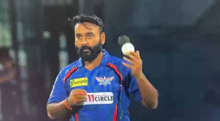 Amit Mishra surpasses Malinga to become third-highest wicket taker in IPL