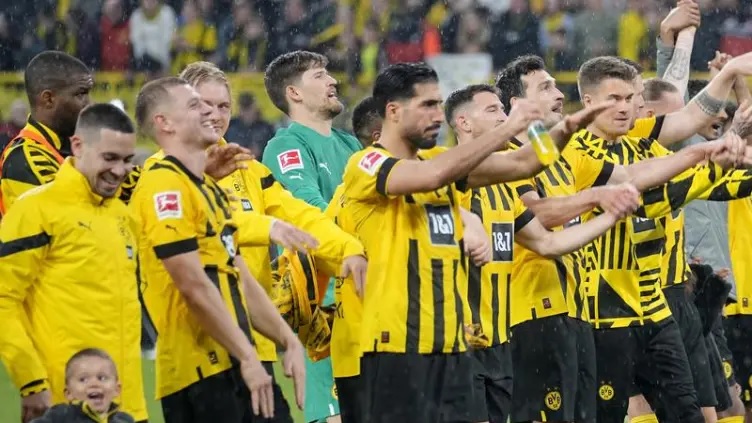 Dortmund on the brink of winning Bundesliga title after 11 years