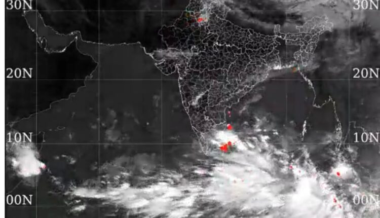 Cyclonic circulation forms over Southeast Bay of Bengal
