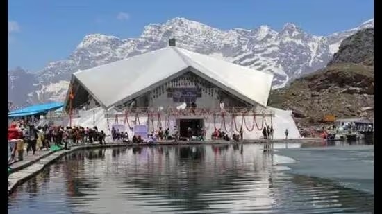 Hemkund Sahib shrine open for devotees