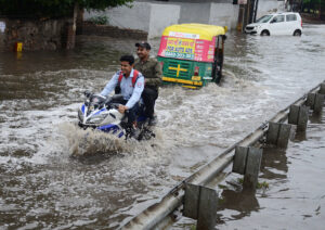 IMD predicts rains in numerous North Indian states for next 3-4 hours