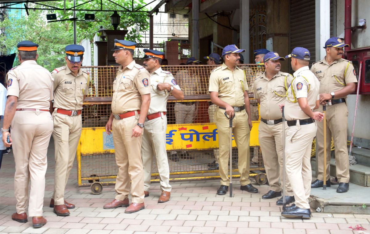 Mumbai: Mistaken for robber, man beaten to death