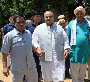 CBI raids 30 locations of former J&K Governor Satya Pal Malik in corruption case