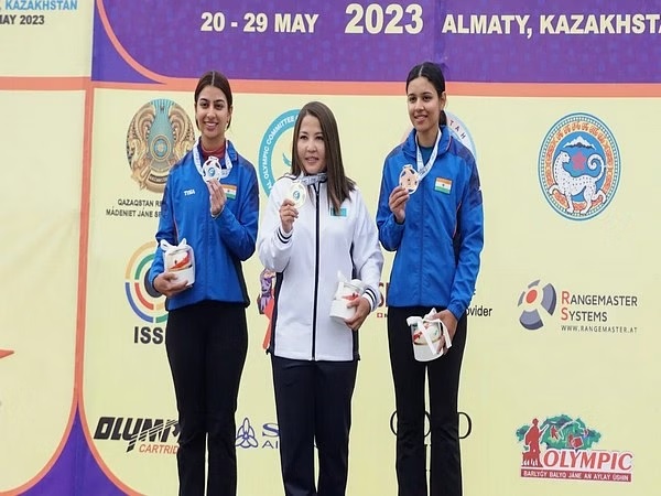 India clinch two medals at ISSF World Cup