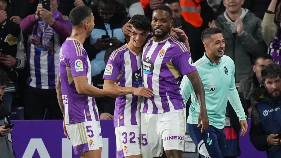 Valladolid takes down Barcelona amid relegation fight in LaLiga