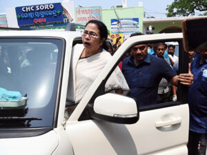 Mamata Banerjee arrives in Cuttack to meet Balasore’s tragedy victims