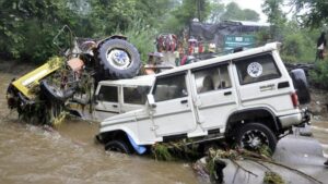 Himachal Pradesh: 6 dead, 10 injured in flash flood; over 200 people stranded