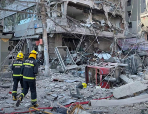 Tragedy Strikes in China : Gas blast at Chinese restaurant kills 31, injures 7