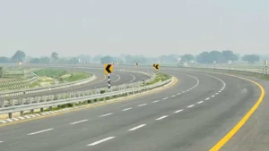 Yogi Adityanath sets December 2024 as Ganga expressway deadline