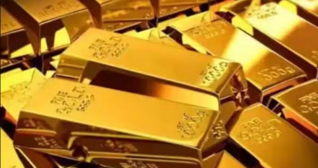 DRI seizes gold worth Rs 6.2 crore at Mumbai airport, four arrested