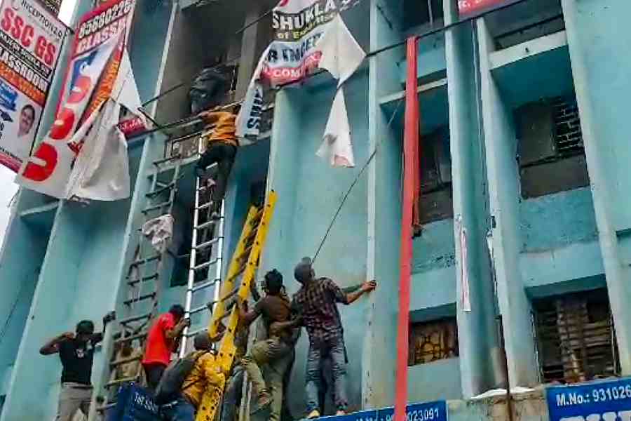 Fire-fighting operation ends; all students rescued from building: Delhi Fire Service officials