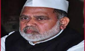 Notorious fugitive Haji Iqbal flees after selling lands to poor