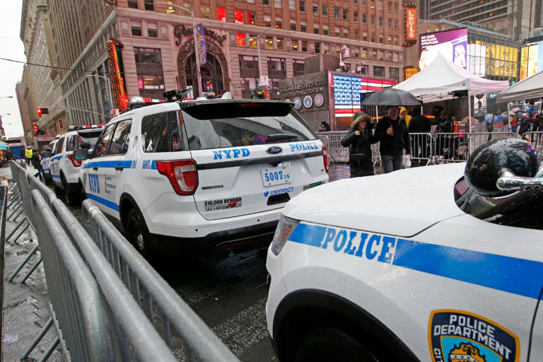 Chaotic scene unfolds at NY Street party: Multiple victims shot & stabbed