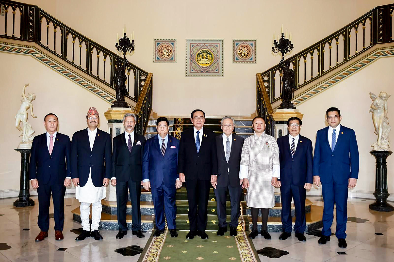 S Jaishankar with his BIMSTEC colleagues calls on Thailand PM Prayuth Chan-ocha