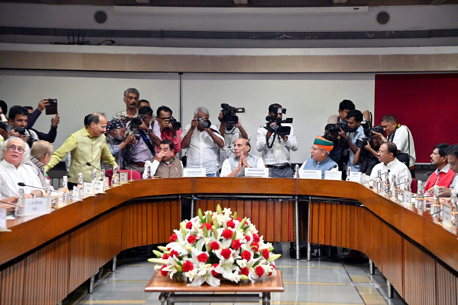 Rajnath Singh chairs an all-party meeting