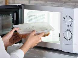 Microwaving food containers can expose you to toxic nanoplastics: Study